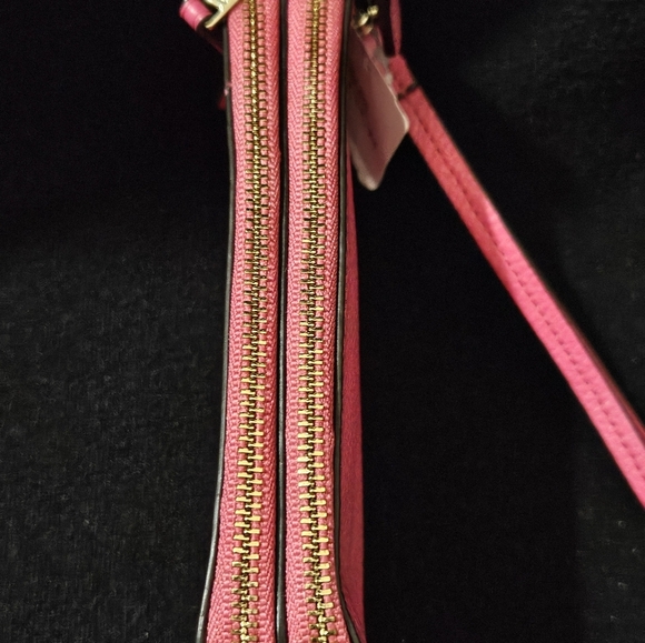 Coach Hot Pink Double Corner Zip Wristlet-NWT-Pebble Leather - Picture 4 of 11
